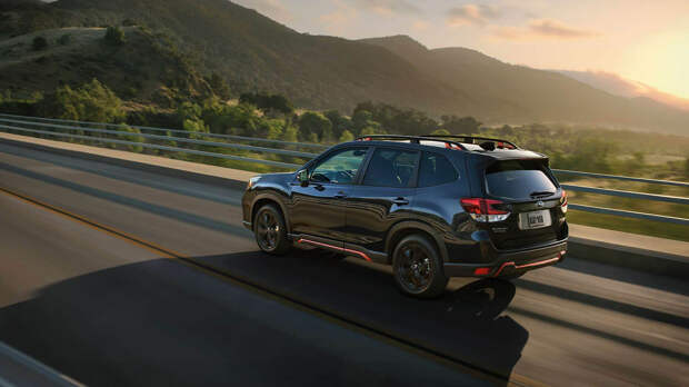 Изображения нового Subaru Forester показали дизайнеры