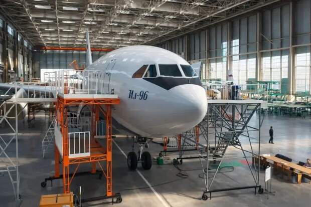 Тайный Ил-96: для кого в России строят новый самолет-гигант