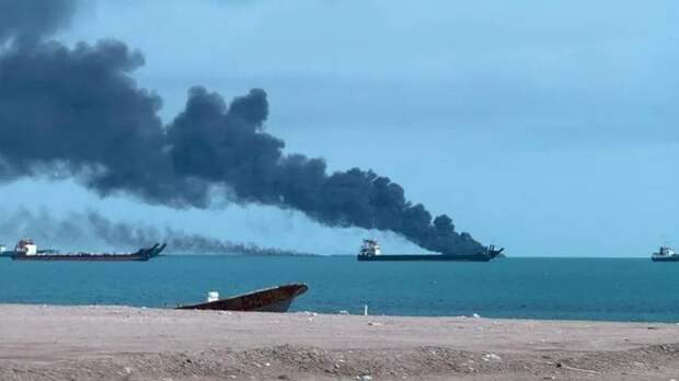 «Заплатят кровавую цену»: Израиль угрожает вступившим в войну хуситам