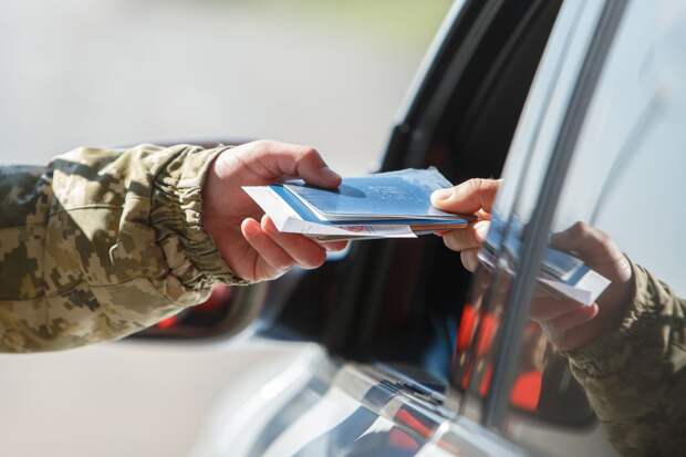 На Украине введут плату за выезд в страны ЕС