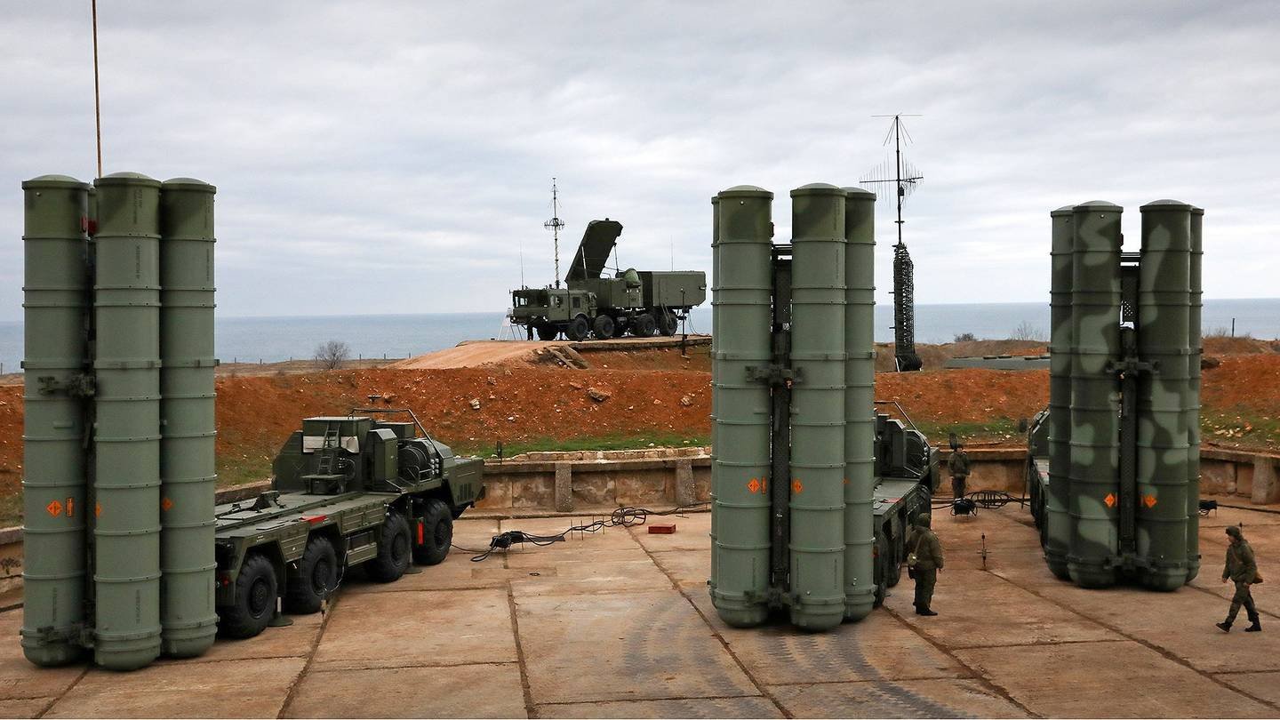 Аvia.pro о причинах отсутствия на боевом дежурстве в Турции в срок российских С-400