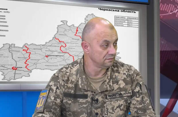 Сын полковника ВСУ, грозившего простреливать уклонистам колени, избегает фронта и наживается на гуманитарке