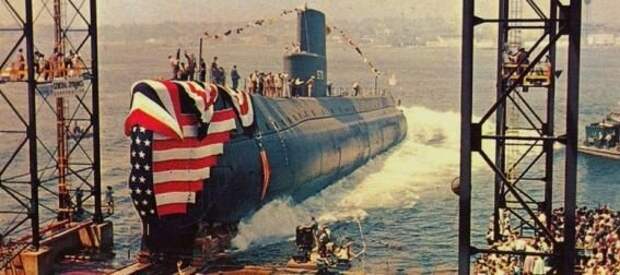 Спуск на воду первой в мире атомной подводной лодки "Наутилус", США, 21 января 1954 года