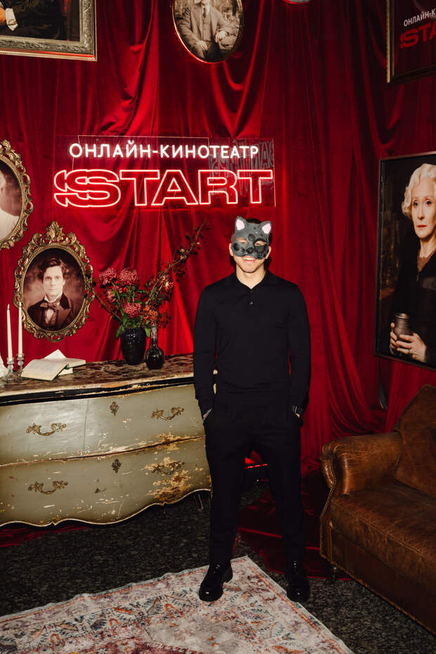 Укус ночи: Юлия Хлынина, Татьяна Догилева и Ольга Медынич Укус ночи: Юлия Хлынина, Татьяна Догилева и Ольга Медынич