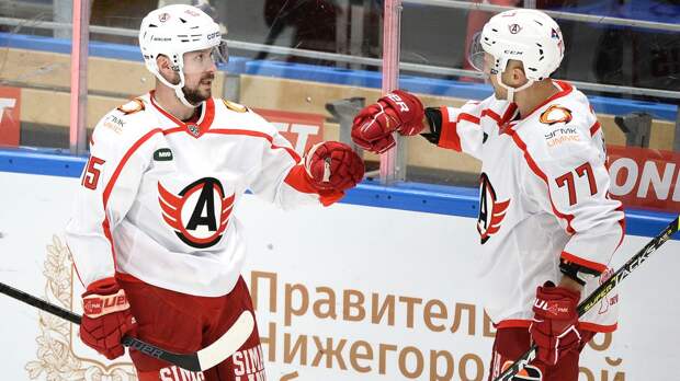 «Автомобилист» уверенно обыграл «Адмирал»