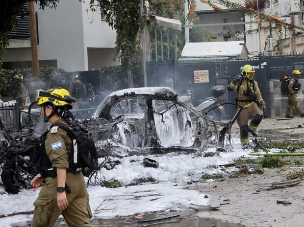 Иран исполнил «Правдивое обещание»: массированные удары по Израилю и базам США