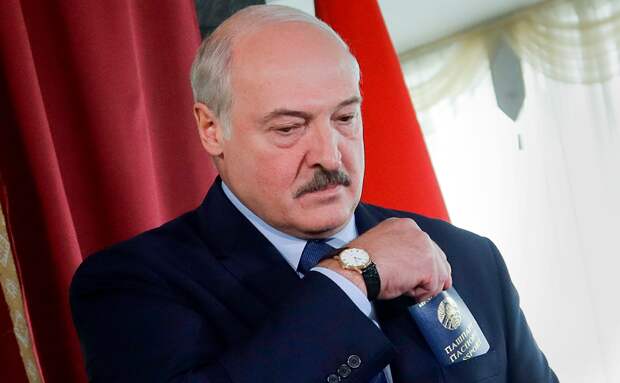 Лукашенко: Россия сама виновата в том, что я не был в Крыму