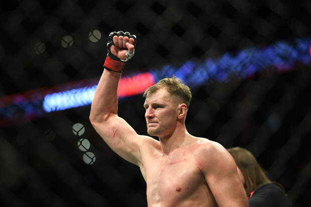 Что кроме футбола будет этим летом. Июнь: бой Волкова, шахматы и теннис в Химках 