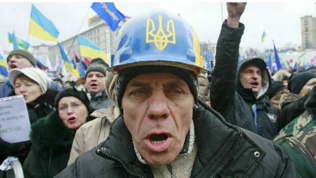 Нет, это не гражданская война, а национально-освободительная борьба русского народа за сохранение Православной веры, родного языка, национальной памяти и в целом национальной идентичности ©