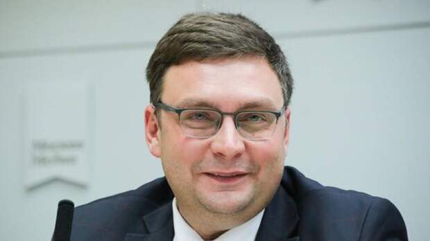 На идеологическом фронте без перемен: воруют, пилят, грабят