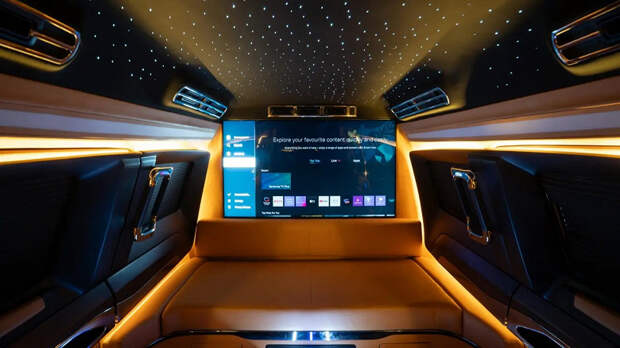 Toyota Land Cruiser 300 превратили в лимузин длиной более 6 м и продают дешевле нового