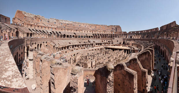 Colosseo_di_Roma_panoramic (700x367, 373Kb)