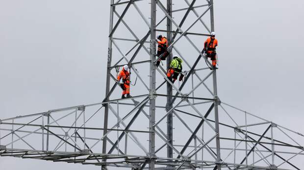 «Латают жвачкой и проволокой»: Дэвис рассказал о блэкауте на Украине