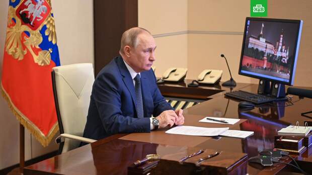 Путин подписал закон о санкциях против иностранцев, нарушающих права россиян
