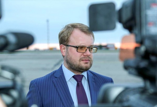 Вице-премьер Крыма готов предоставить телеканалу «ИКС» все его контакты