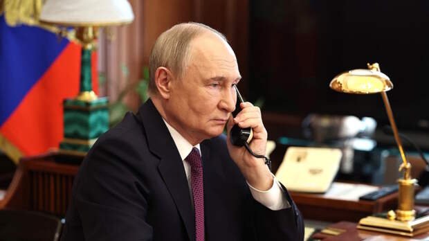 Путин позвонил Богомазу и главе РЖД после крушений поездов