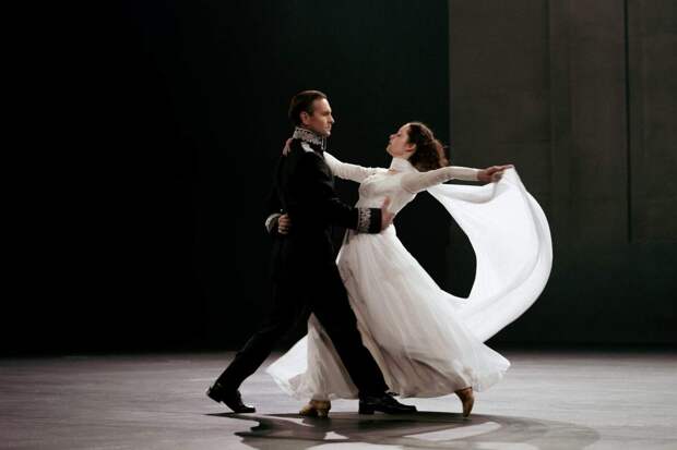 Директор Театра Вахтангова Крок объявил гастроли в Дубае