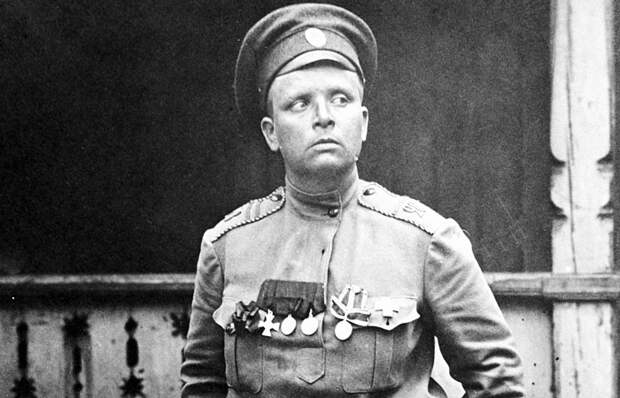 У солдата яшки таковы У солдата яшки таковы