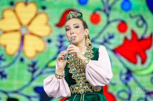 Айгөл Сәмигуллина: Татар милли музыкасы өчен җан атып, иҗатта кайнап яшисем килә