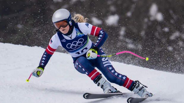 41-летняя Вонн жёстко упала на старте скоростного спуска на Олимпиаде