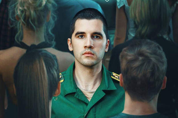 Актер Артем Давыдов опроверг обвинения в сексуальных домогательствах