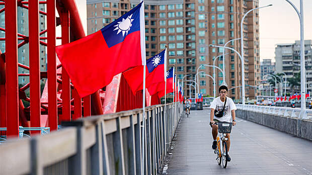 Китай предложил Тайваню объединиться и получать стабильные поставки топлива и сырья: ответ оказался отрицательным