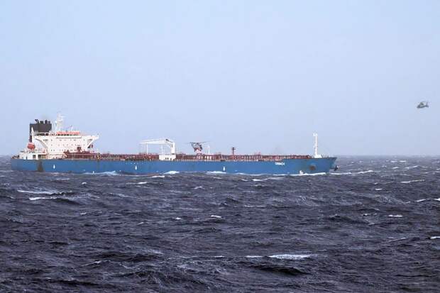 Захваченный Францией танкер Grinch поставлен на якорь вблизи Марселя