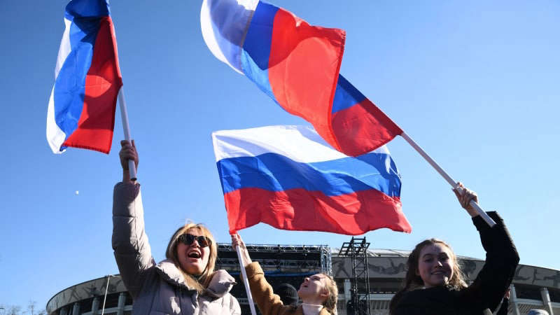 Жительницы Подмосковья устроили акцию в поддержку военной спецоперации в Донбассе