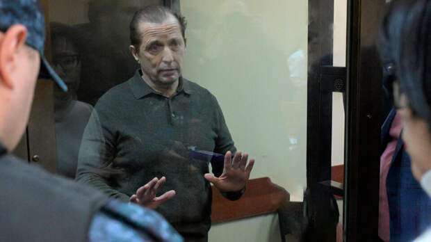 Обвинение запросило для экс-главы "Локомотива" 12 лет за заказное убийство