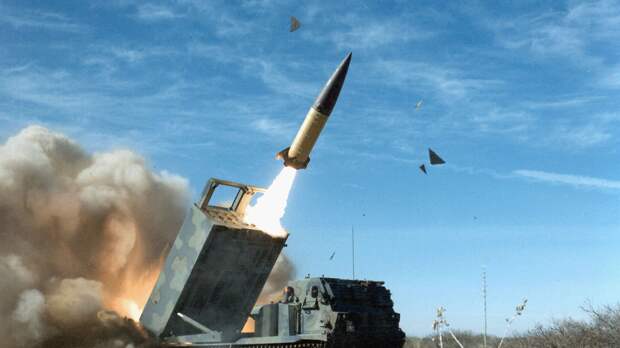 WSJ: США запретили Украине бить ракетами ATACMS по России