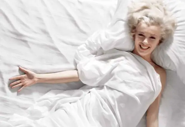 В постели с Мэрилин Монро