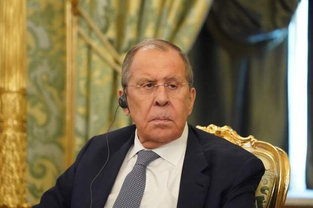 Лавров: Зеленский говорит об урегулировании так, будто он является победителем