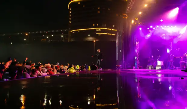 Во Владивостоке сорван концерт очень известной украинской поп-дивы