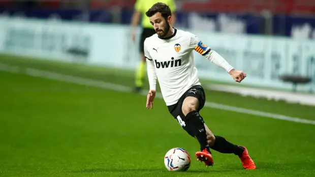 «Валенсия» обыграла «Эльче» в матче Примере