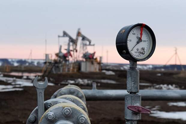 Россия в марте поставила рекордный с 2009 года объем нефти в США