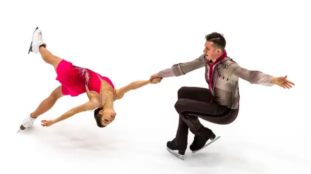 Мишина и Галлямов обновили мировые рекорды в произвольной программе и по сумме баллов