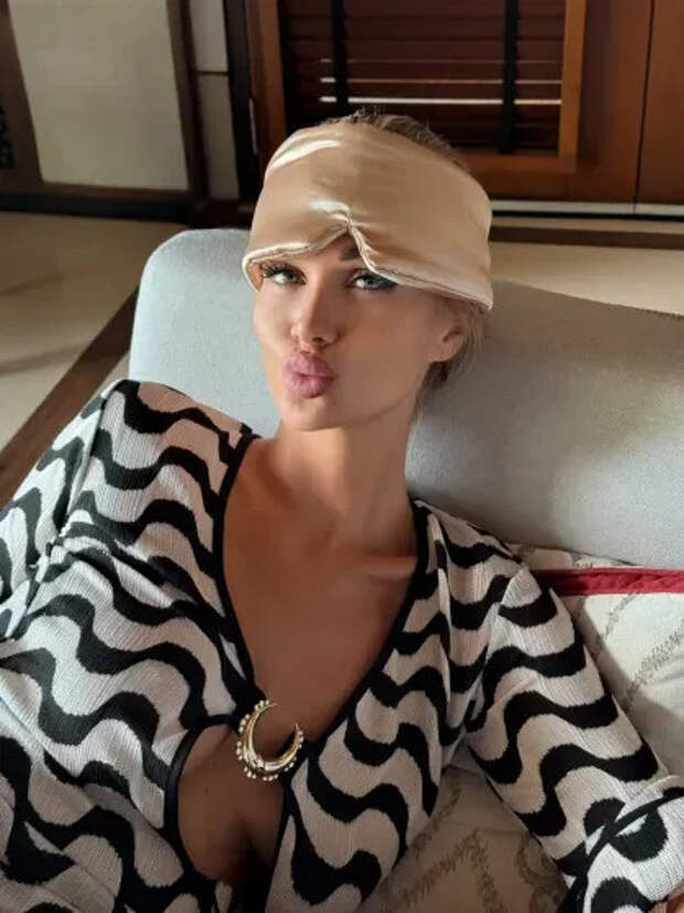 Виктория Лопырёва