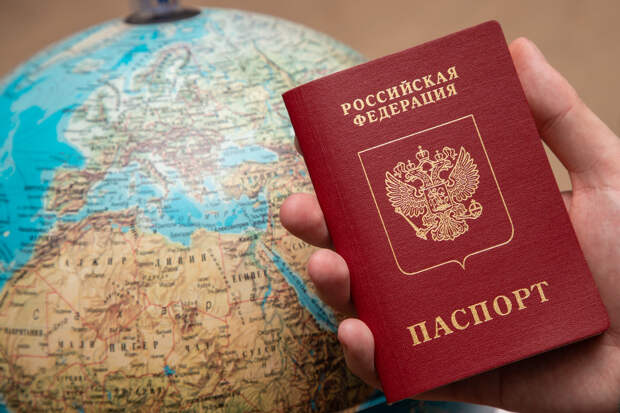 Россиянам назвали основные направления для поездки на праздники