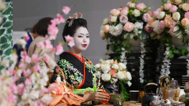 Россиянку в Японии свели с ума... унитазы. Она упала бы, если бы не сидела