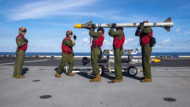 Трамп заявил об отсутствии решения по ударам США по Венесуэле