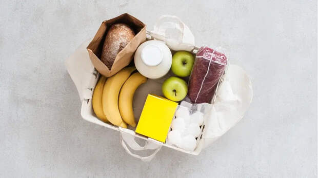 Вместо яичницы и яблок: Какая еда утром выводит холестерин, спасая от рака, объяснили врачи