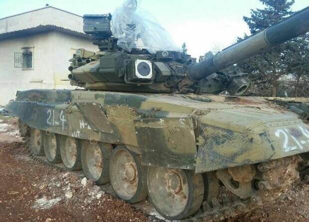 Т-90А, который пережил попадание американской ракетой TOW, сохранив подвижность.
