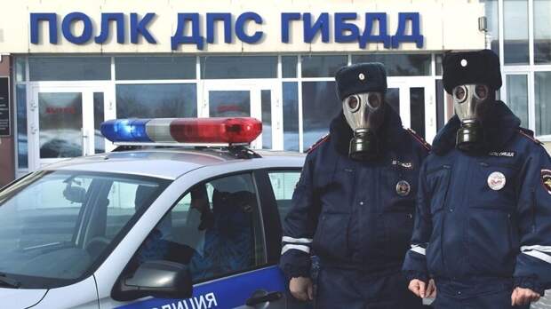 О том, чего не было: великолепные работы Дмитрия Листова