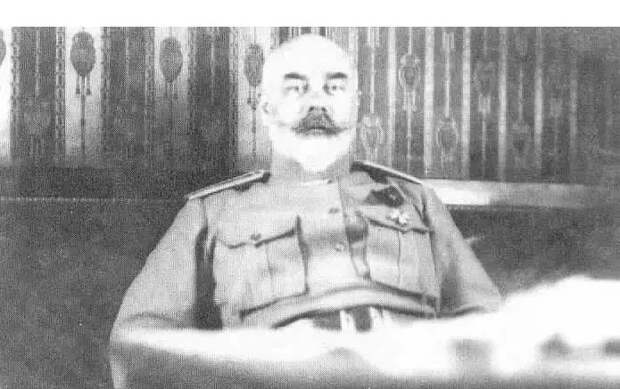 Антон Деникин: позор двух эвакуаций, отставка и бесславная жизнь в эмиграции