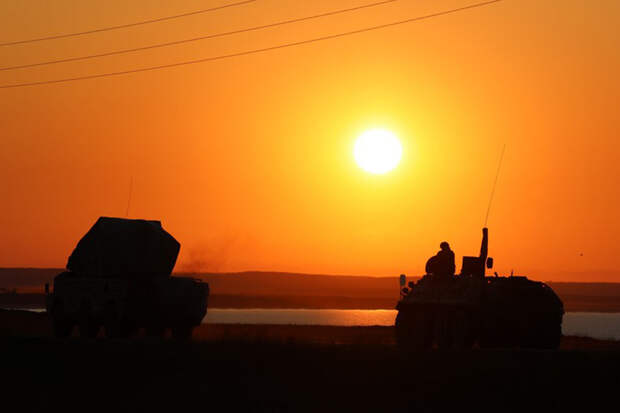 SHOT: серия громких взрывов произошла над Нижегородской областью, работает ПВО