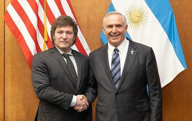 Новоизбранный президент Аргентины предложил Зеленскому провести конференцию по урегулированию украинского конфликта