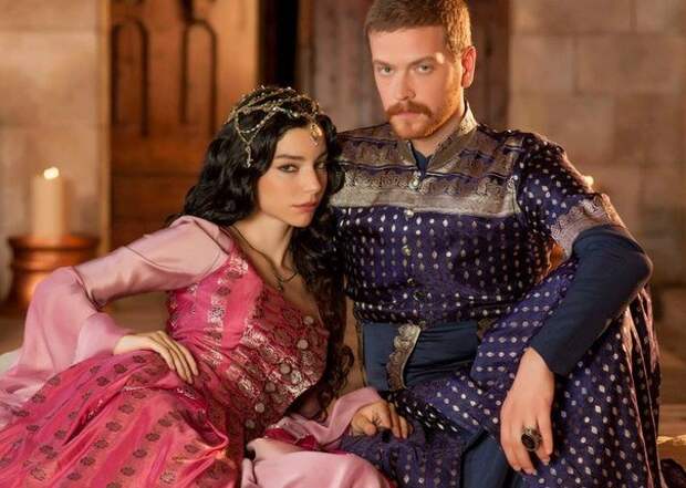 Кадр из сериала "Великолепный век"