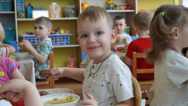 Внимание к безопасности и питанию. Комиссия оценила работу детсада №21 в Барнауле