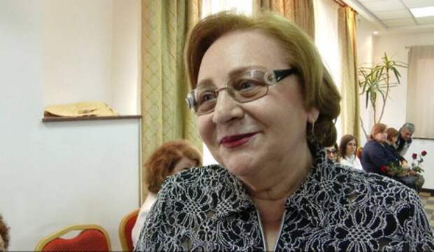 Третья жена Петросяна Людмила