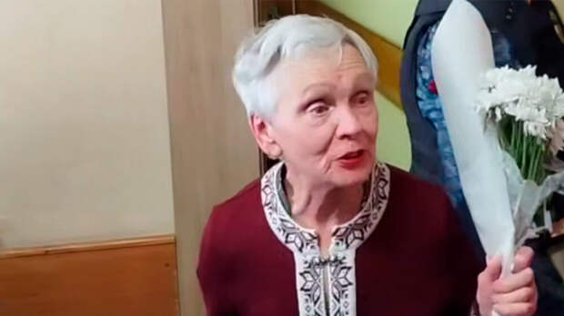 РБК: 84-летнюю Людмилу Васильеву оштрафовали из-за антивоенного плаката